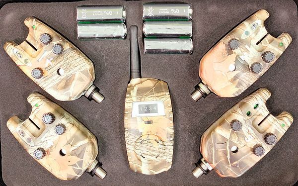 Набір сигналізаторів клювання з пейджером (Camo) 4+1 в кейсі СПНКПК-4-1 фото
